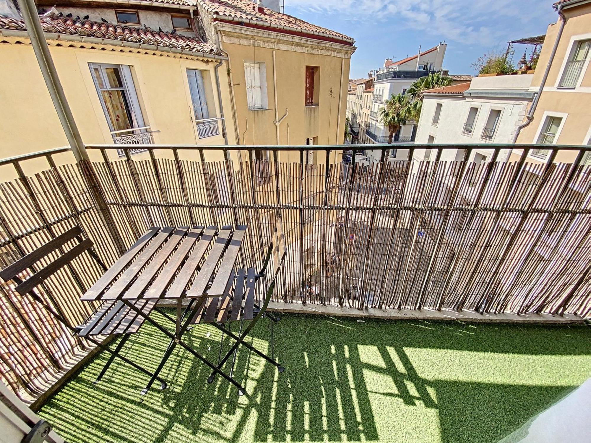 Mon Gite Sainte Marie Climatise Сет Экстерьер фото